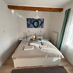 Levendula Apartmanhaz باداتشونيتوماي