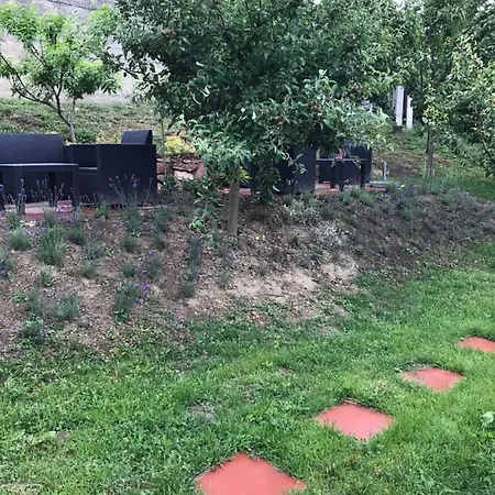 Levendula Apartmanhaz Badacsonytomaj